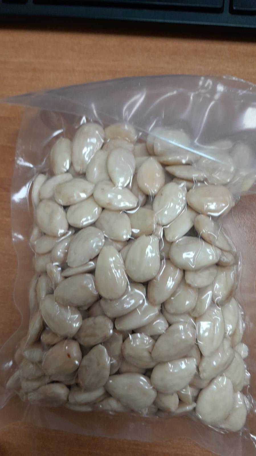 Amandes blanchies conditionnées