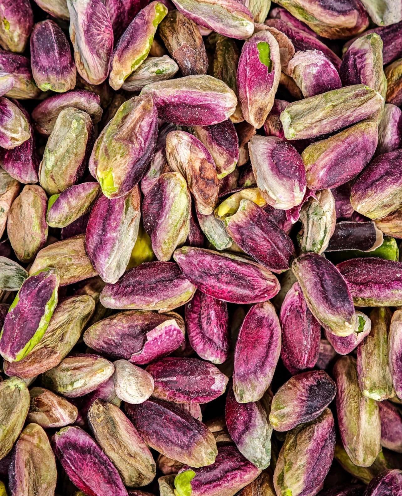 Pistaches à la couleur verte naturelle